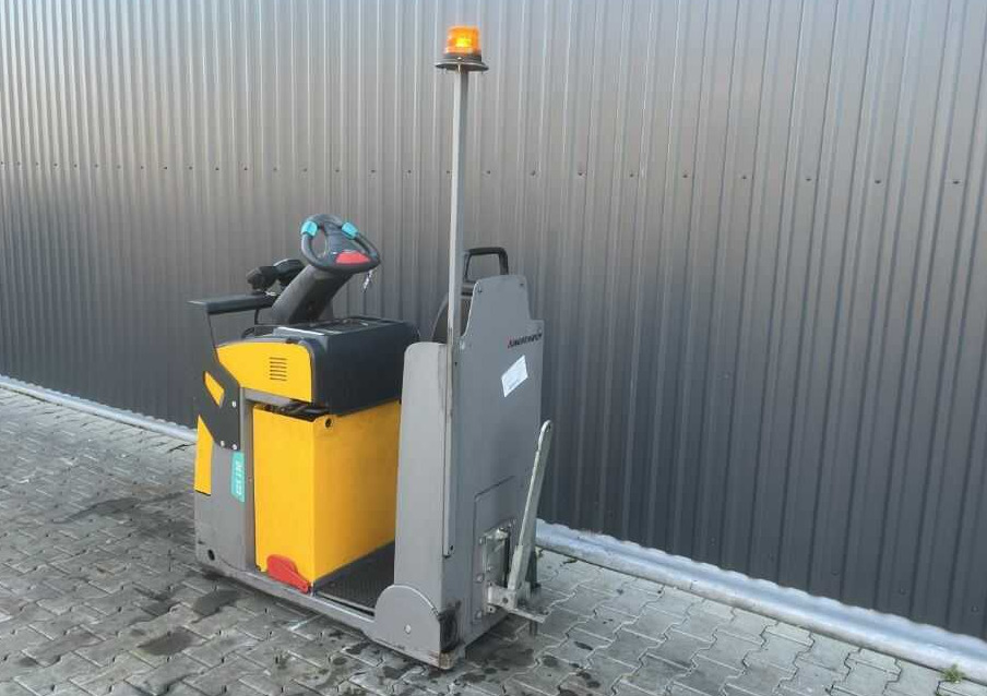 Jungheinrich EZS130 - Складской тягач: фото 3 Jungheinrich EZS130 - Складской тягач: фото 3