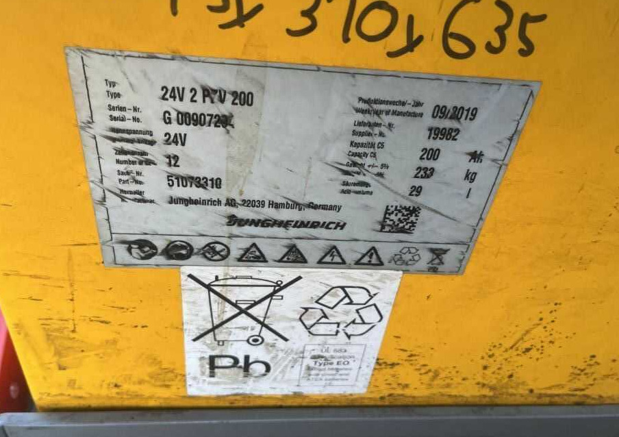 Jungheinrich EZS130 - Складской тягач: фото 5 Jungheinrich EZS130 - Складской тягач: фото 5