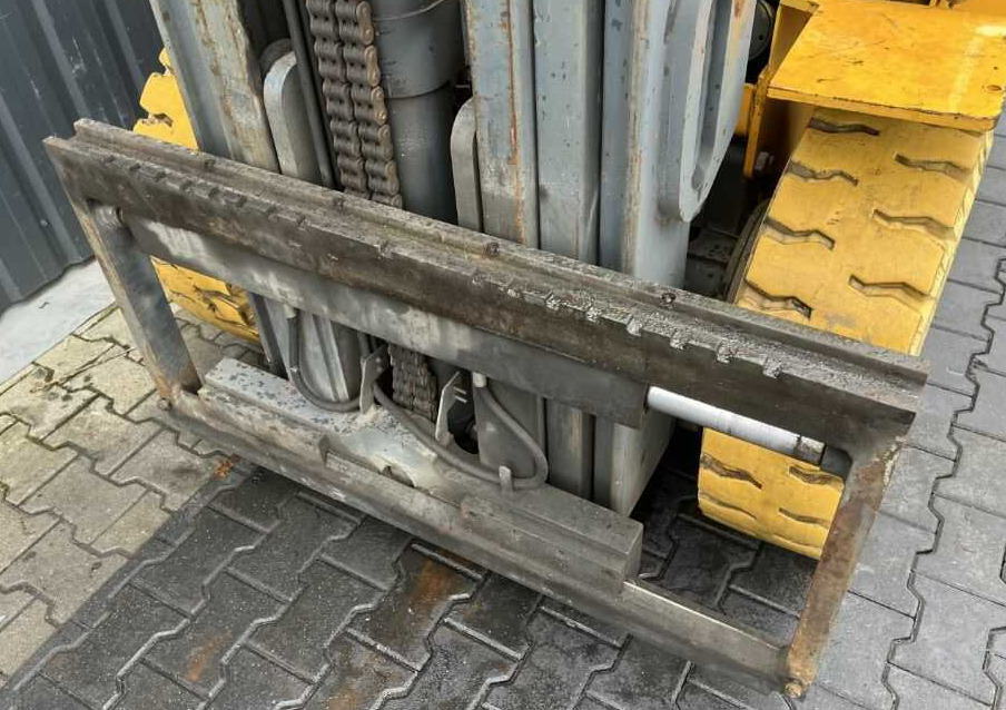 Газовый погрузчик Jungheinrich TFG550: фото 9 Газовый погрузчик Jungheinrich TFG550: фото 9