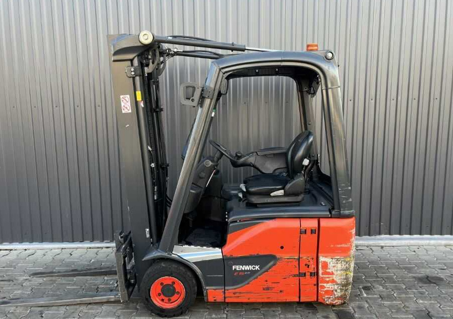Linde E15-02 - Электропогрузчик: фото 2 Linde E15-02 - Электропогрузчик: фото 2