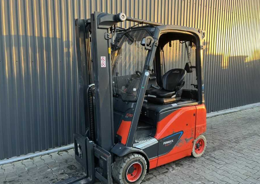 Linde E20PH-02 - Электропогрузчик: фото 1 Linde E20PH-02 - Электропогрузчик: фото 1