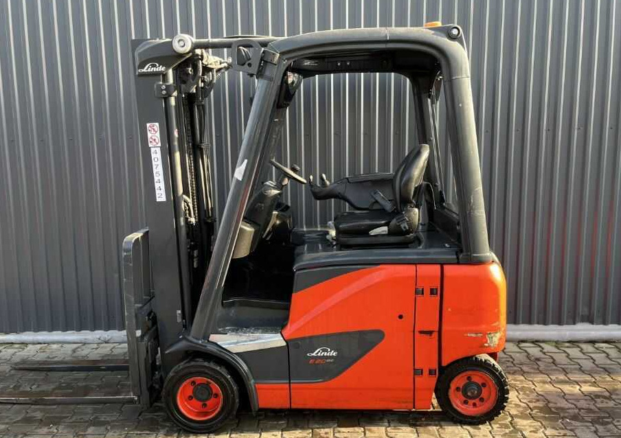 Linde E20PH-02 - Электропогрузчик: фото 2 Linde E20PH-02 - Электропогрузчик: фото 2