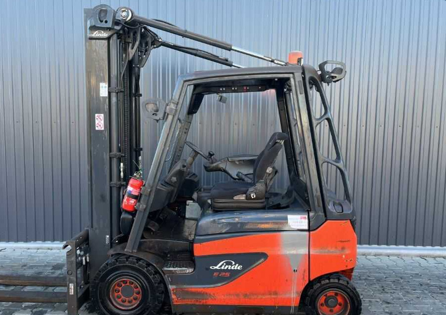 Linde E25-01 - Электропогрузчик: фото 2 Linde E25-01 - Электропогрузчик: фото 2