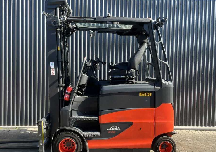 Linde E35RHL-01 - Электропогрузчик: фото 2 Linde E35RHL-01 - Электропогрузчик: фото 2