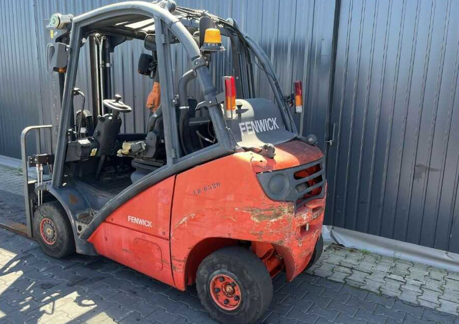 Linde H25T - Газовый погрузчик: фото 3 Linde H25T - Газовый погрузчик: фото 3