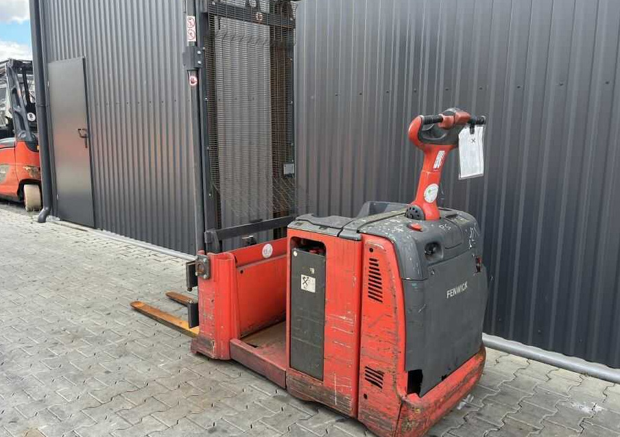 Linde L12AC - Штабелер: фото 3 Linde L12AC - Штабелер: фото 3