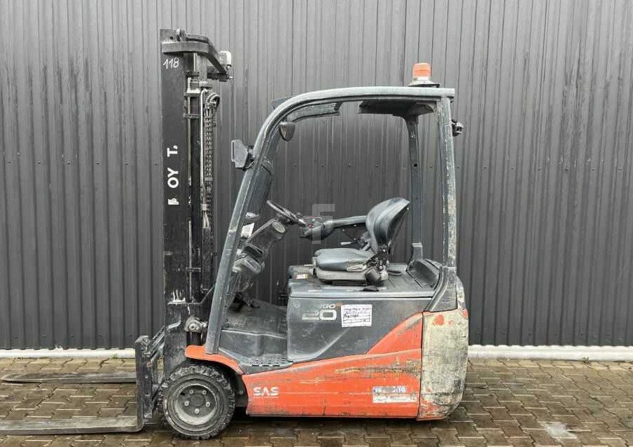 Toyota 8FBE20T - Электропогрузчик: фото 2 Toyota 8FBE20T - Электропогрузчик: фото 2