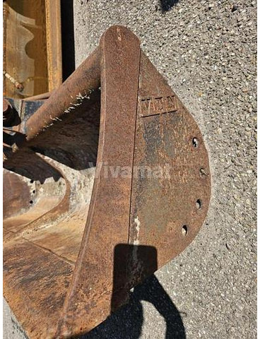 Caterpillar 428D - Ковш: фото 3 Caterpillar 428D - Ковш: фото 3