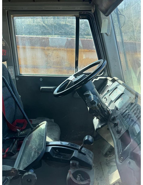 Caterpillar 769D - Кабина и интерьер для Запчастей: фото 5 Caterpillar 769D - Кабина и интерьер для Запчастей: фото 5