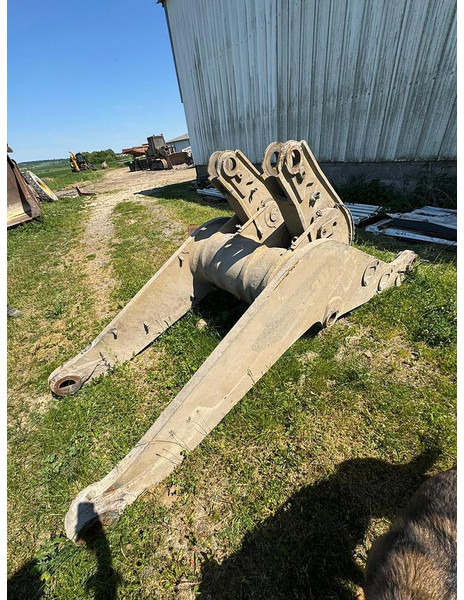 Caterpillar 963D - Стрела: фото 3 Caterpillar 963D - Стрела: фото 3