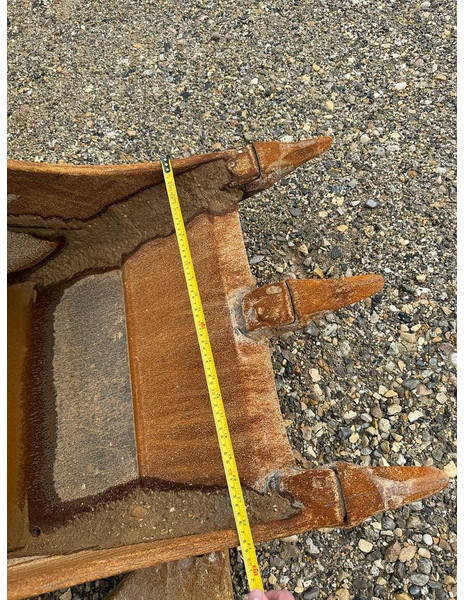 Ковш Mecalac 12MXT: фото 8 Ковш Mecalac 12MXT: фото 8