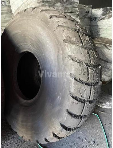 PNEU RECHAPPE - Шина: фото 1 PNEU RECHAPPE - Шина: фото 1