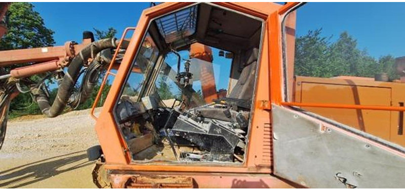 Tamrock Ranger 500 - Буровая машина: фото 5 Tamrock Ranger 500 - Буровая машина: фото 5