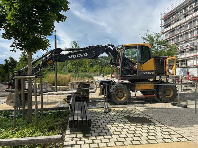 Volvo EWR150E - Колёсный экскаватор: фото 1 Volvo EWR150E - Колёсный экскаватор: фото 1