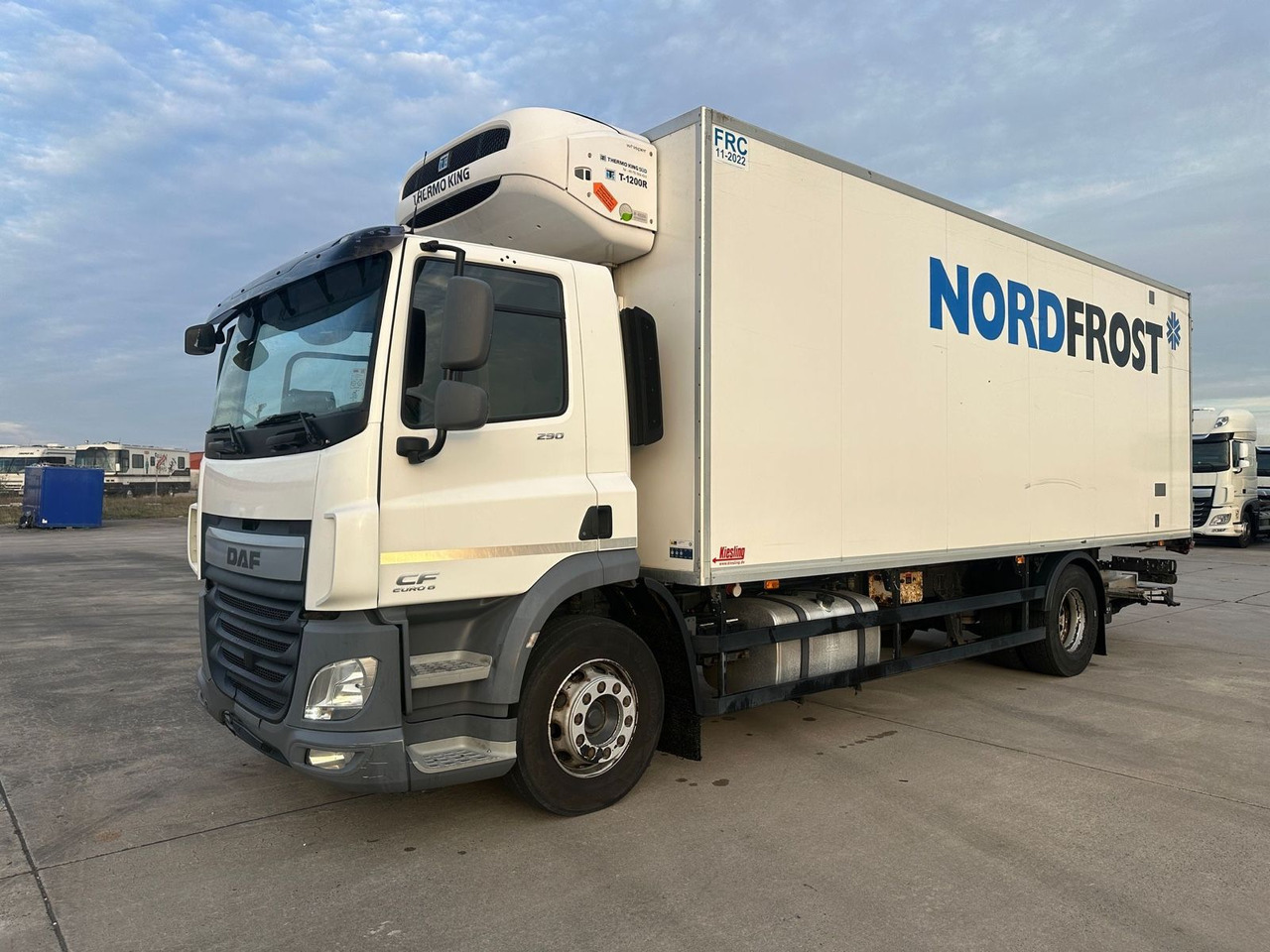 DAF CF 290 * THERMO-KING * BÄR * ACC * SPUR-ASST. - Рефрижератор: фото 4 DAF CF 290 * THERMO-KING * BÄR * ACC * SPUR-ASST. - Рефрижератор: фото 4