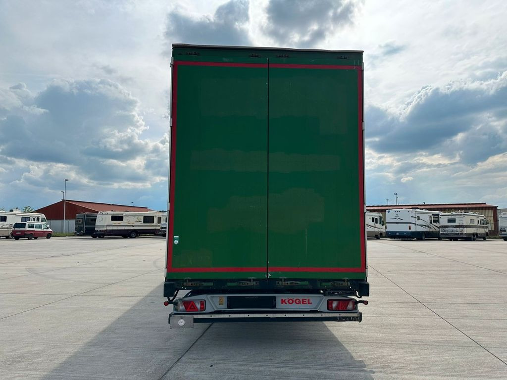 Kögel SN 24 * GETRÄNKE * HUBDACH * SAF-ACHSEN * - Полуприцеп для перевозки напитков: фото 5 Kögel SN 24 * GETRÄNKE * HUBDACH * SAF-ACHSEN * - Полуприцеп для перевозки напитков: фото 5