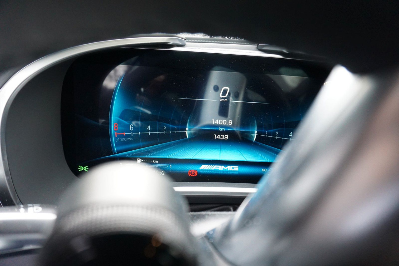 Mercedes-Benz AMG GT 63 4MATIC+ - Купе: фото 4 Mercedes-Benz AMG GT 63 4MATIC+ - Купе: фото 4