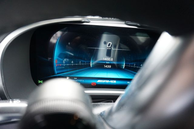 Mercedes-Benz AMG GT 63 4MATIC+ - Купе: фото 4 Mercedes-Benz AMG GT 63 4MATIC+ - Купе: фото 4