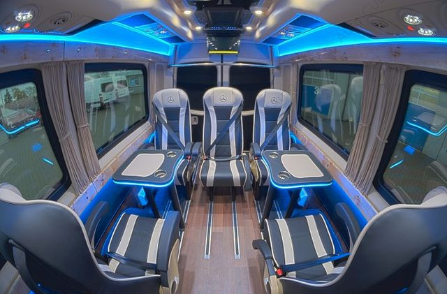 Mercedes-Benz Sprinter 319 VIP 8+1 Mercedes-Benz Sprinter 319 VIP 8+1 - Микроавтобус, Пассажирский фургон: фото 3 Mercedes-Benz Sprinter 319 VIP 8+1 Mercedes-Benz Sprinter 319 VIP 8+1 - Микроавтобус, Пассажирский фургон: фото 3