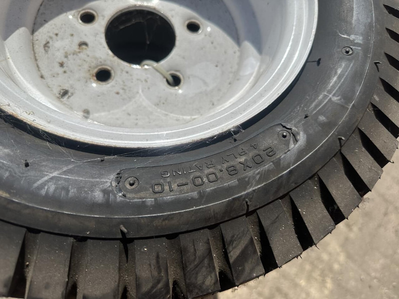 20/8.00/10 - Шины и диски: фото 4 20/8.00/10 - Шины и диски: фото 4