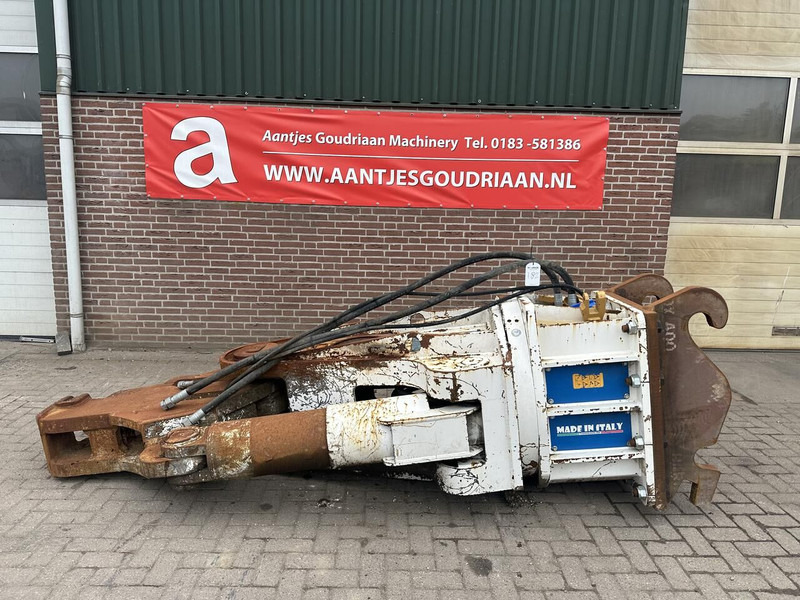 CW 45 - Гидроножницы для Строительной техники: фото 1 CW 45 - Гидроножницы для Строительной техники: фото 1