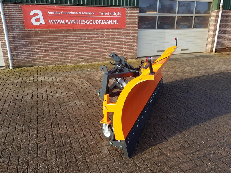 Sneeuwschuif - Отвал для снега: фото 3 Sneeuwschuif - Отвал для снега: фото 3