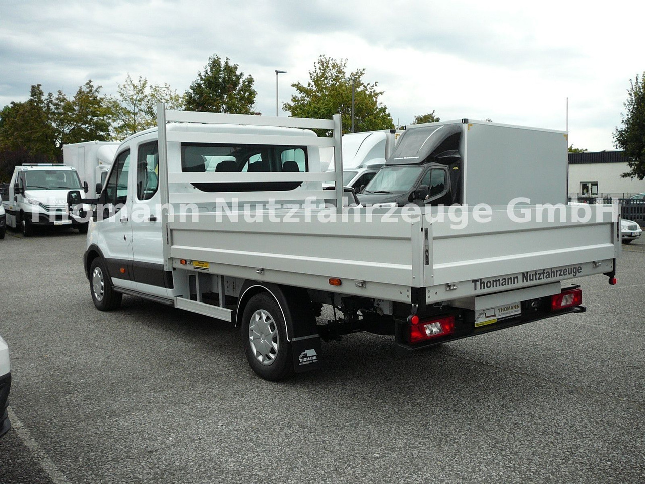 Ford Transit Pritsche Doppelkabine Ford Transit Pritsche Doppelkabine - Малотоннажный бортовой грузовик: фото 4 Ford Transit Pritsche Doppelkabine Ford Transit Pritsche Doppelkabine - Малотоннажный бортовой грузовик: фото 4