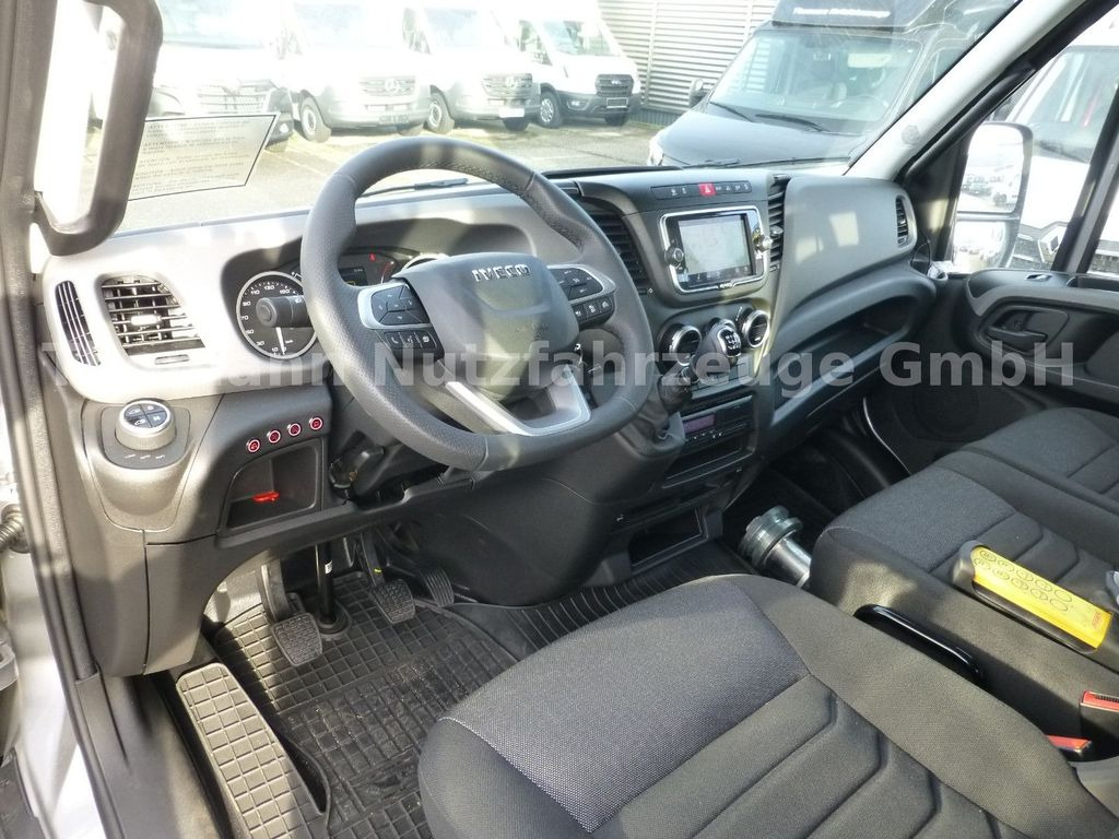 Новый Эвакуатор, Коммерческий автомобиль Iveco DAILY 70C18 DoKa Schiebeplateau Luftfed Navi: фото 24