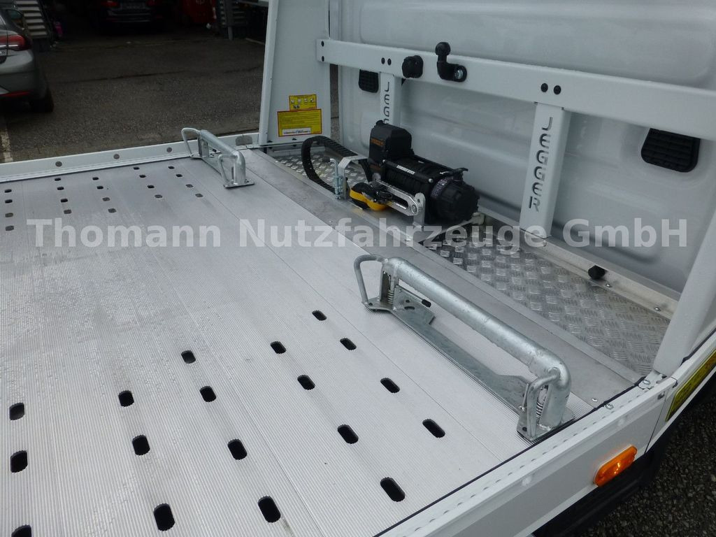Новый Эвакуатор, Коммерческий автомобиль Iveco Daily 35S18 Autotransporter Klimaaut. Premium: фото 8