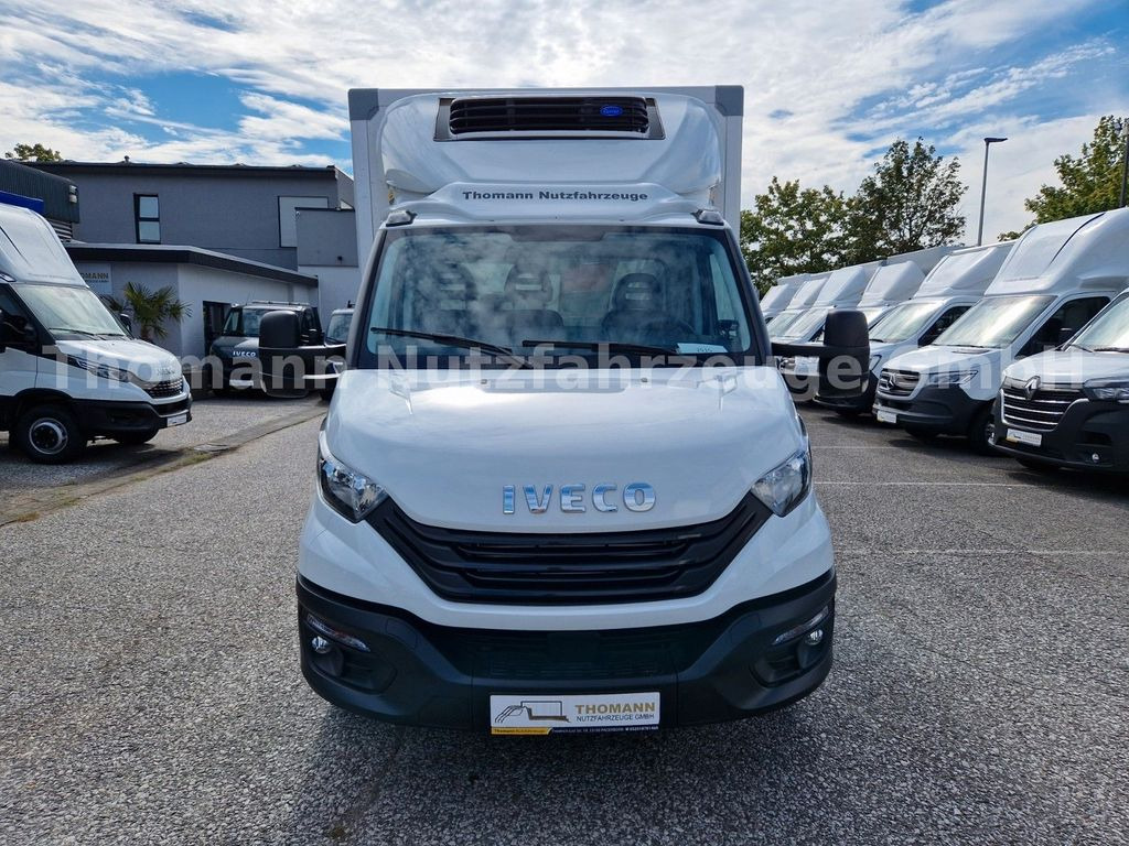 Iveco Daily 35S18 Kühlkoffer LBW BÄR Xarios 300 GH Iveco Daily 35S18 Kühlkoffer LBW BÄR Xarios 300 GH - Фургон-рефрижератор: фото 2 Iveco Daily 35S18 Kühlkoffer LBW BÄR Xarios 300 GH Iveco Daily 35S18 Kühlkoffer LBW BÄR Xarios 300 GH - Фургон-рефрижератор: фото 2