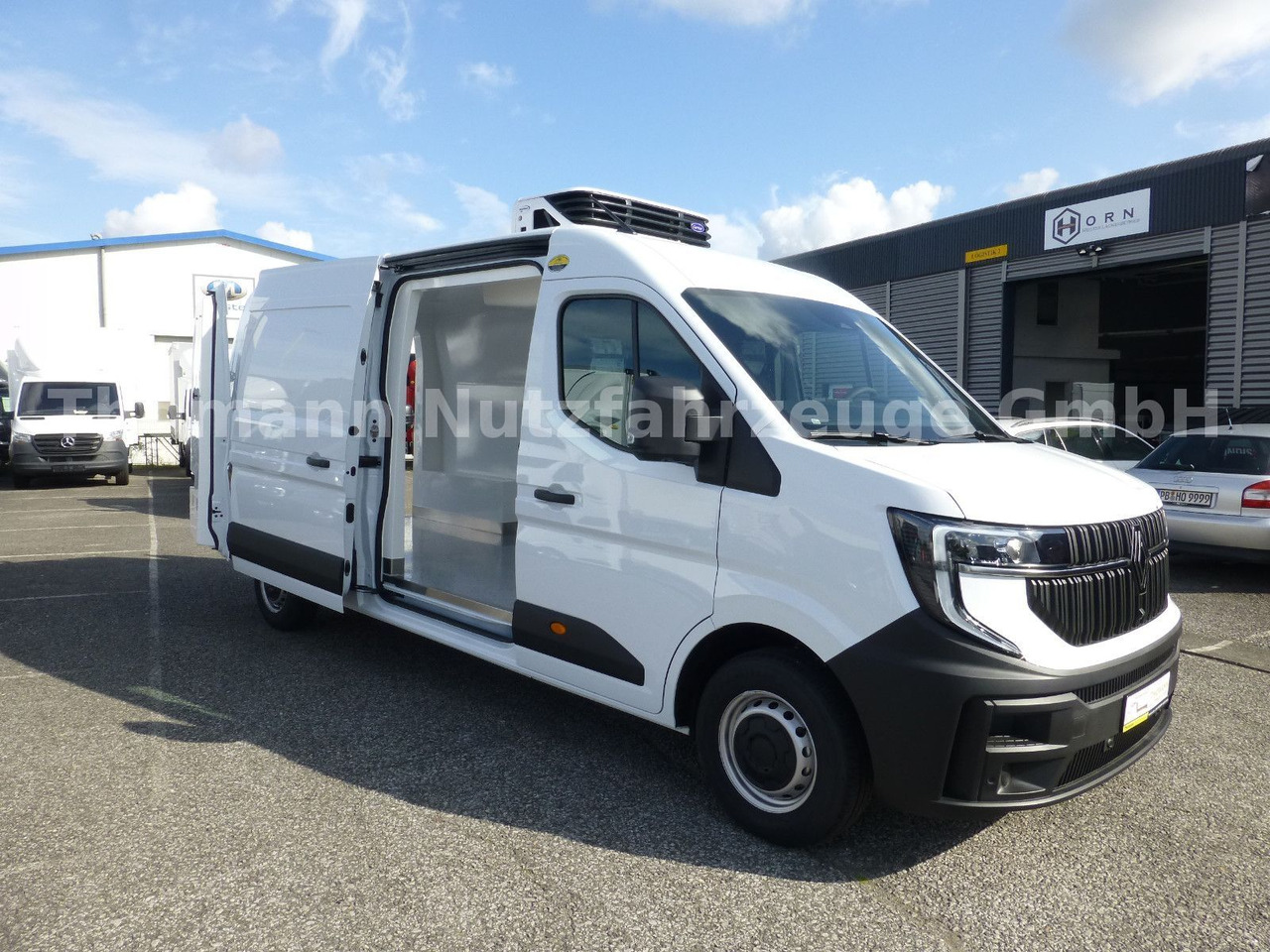 Renault NEW Master Kühlkastenwagen Xarios 300 GH - Фургон-рефрижератор: фото 1 Renault NEW Master Kühlkastenwagen Xarios 300 GH - Фургон-рефрижератор: фото 1