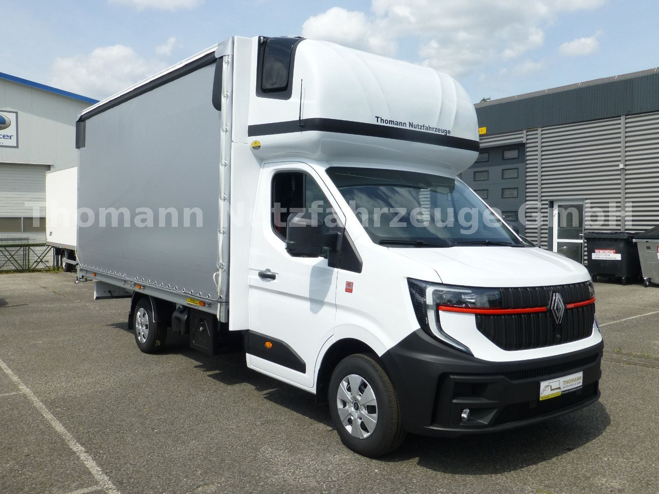 Renault NEW Master Pritsche Plane Schlafkabine - Тентованный фургон: фото 3 Renault NEW Master Pritsche Plane Schlafkabine - Тентованный фургон: фото 3