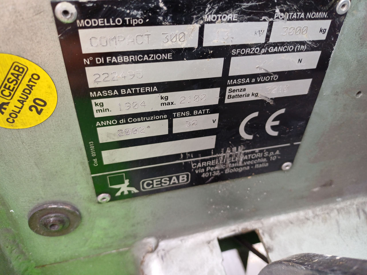 CESAB Compact 300 - Электропогрузчик: фото 5 CESAB Compact 300 - Электропогрузчик: фото 5