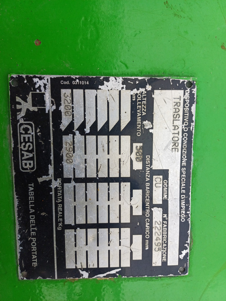 CESAB Compact 300 - Электропогрузчик: фото 4 CESAB Compact 300 - Электропогрузчик: фото 4