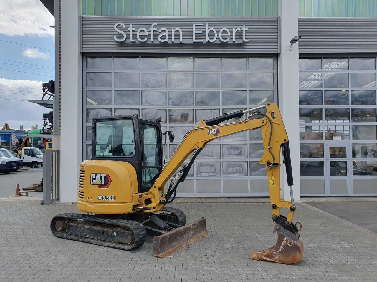 CAT 303.5E2CR / nur 2.107h! / 1x Tieflöffel / 2021 - Мини-экскаватор: фото 1 CAT 303.5E2CR / nur 2.107h! / 1x Tieflöffel / 2021 - Мини-экскаватор: фото 1