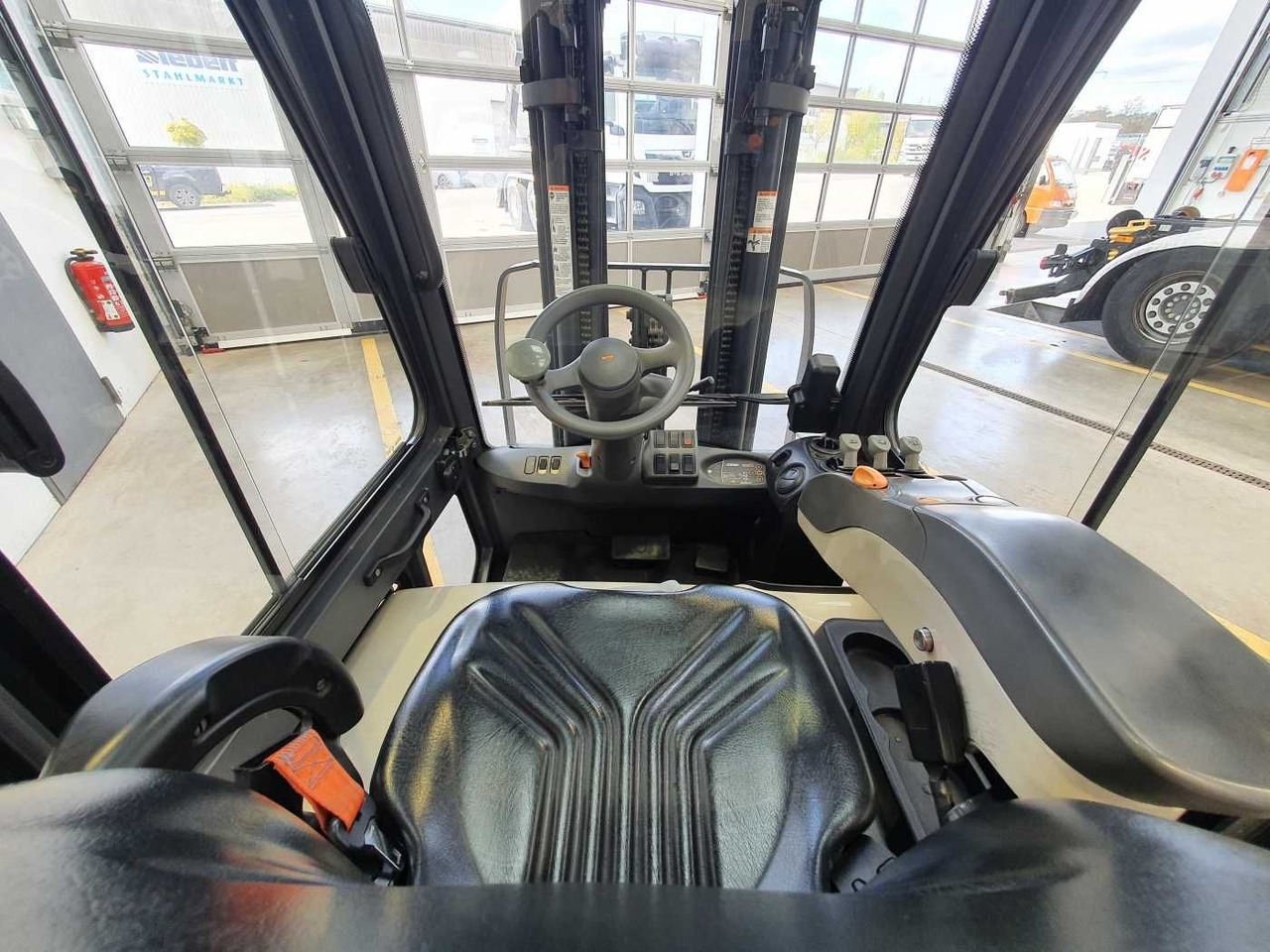 Crown SCT6020-1.3 /Triplex: 4.30m /Batterie 2020 в лизинг Crown SCT6020-1.3 /Triplex: 4.30m /Batterie 2020: фото 10 Crown SCT6020-1.3 /Triplex: 4.30m /Batterie 2020 в лизинг Crown SCT6020-1.3 /Triplex: 4.30m /Batterie 2020: фото 10