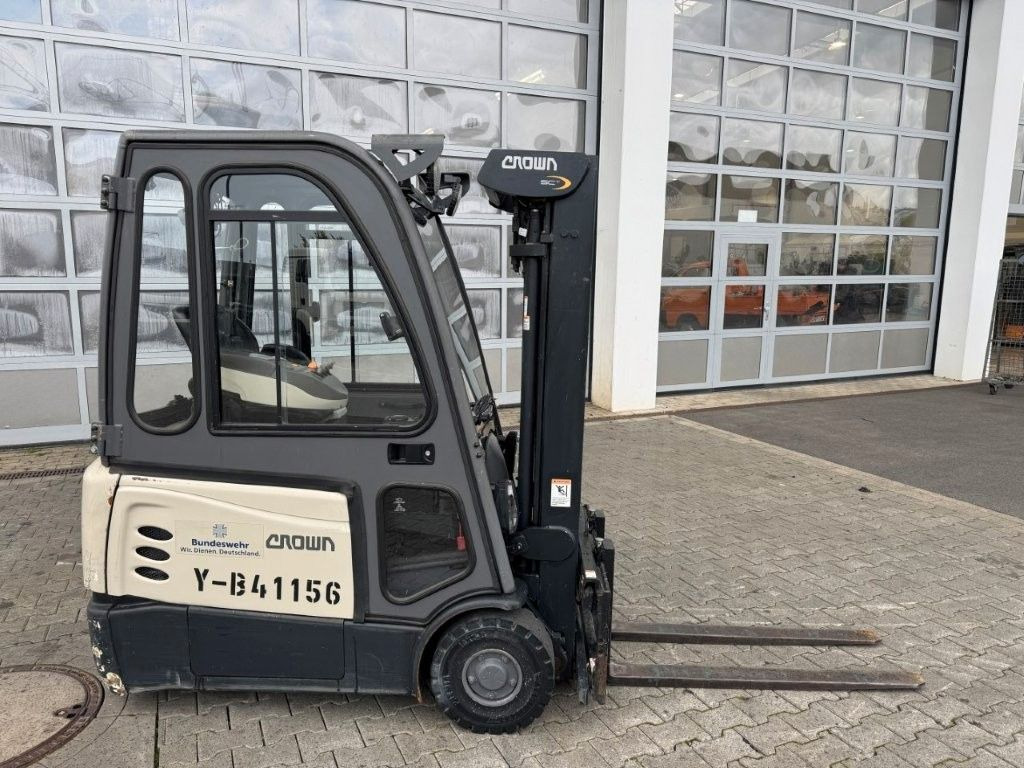 Crown SCT6020-1.3 / Triplex 4,3m / Batterie 06/2020 - Электропогрузчик: фото 2 Crown SCT6020-1.3 / Triplex 4,3m / Batterie 06/2020 - Электропогрузчик: фото 2