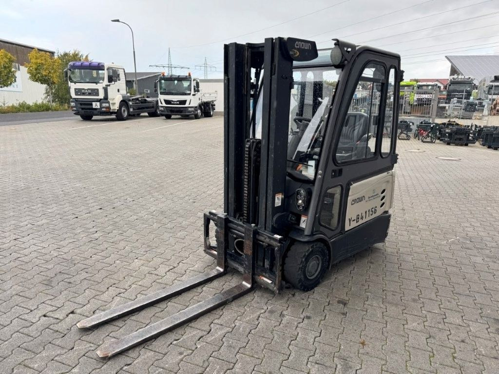 Crown SCT6020-1.3 / Triplex 4,3m / Batterie 06/2020 - Электропогрузчик: фото 5 Crown SCT6020-1.3 / Triplex 4,3m / Batterie 06/2020 - Электропогрузчик: фото 5