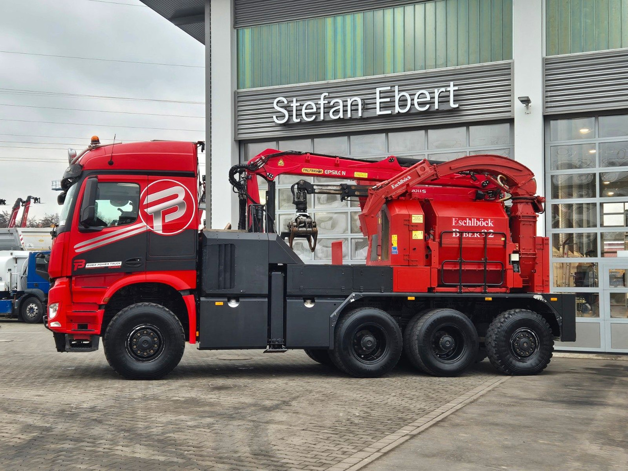 TUROX 8x8 Eschlböck Biber 92 Holzhacker / 1.512h - Грузовик, Автоманипулятор: фото 5 TUROX 8x8 Eschlböck Biber 92 Holzhacker / 1.512h - Грузовик, Автоманипулятор: фото 5