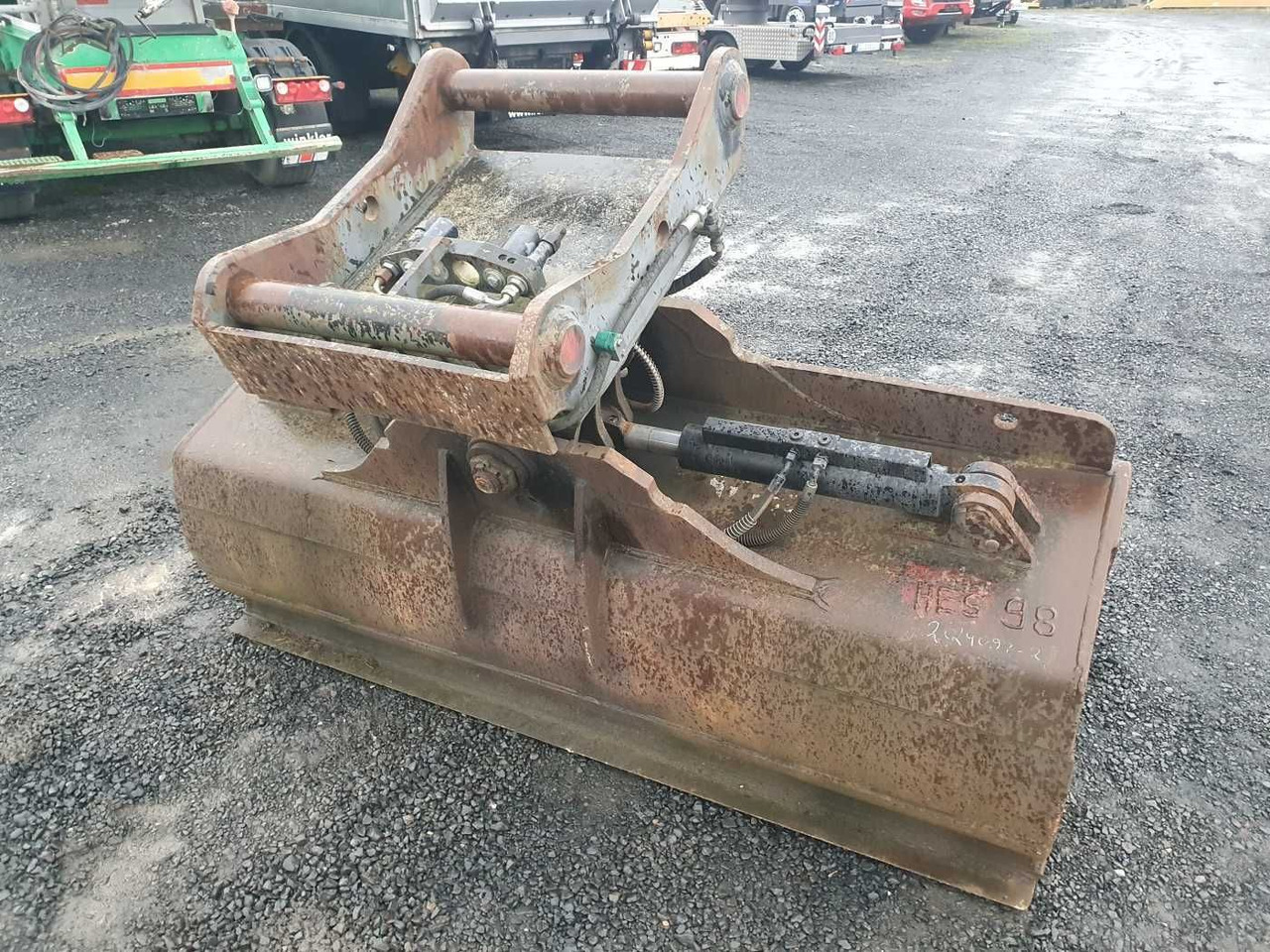 Ковш для экскаватора Hydraulischer Grabenräumlöffel / schwenkbar OQ80: фото 6
