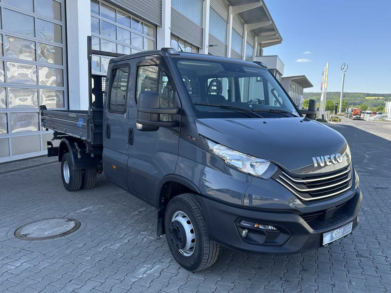 Iveco 70C18H Meiller 3-S.Kipper *R.3750mm*7Sitze*AHK* - Малотоннажный самосвал: фото 3 Iveco 70C18H Meiller 3-S.Kipper *R.3750mm*7Sitze*AHK* - Малотоннажный самосвал: фото 3