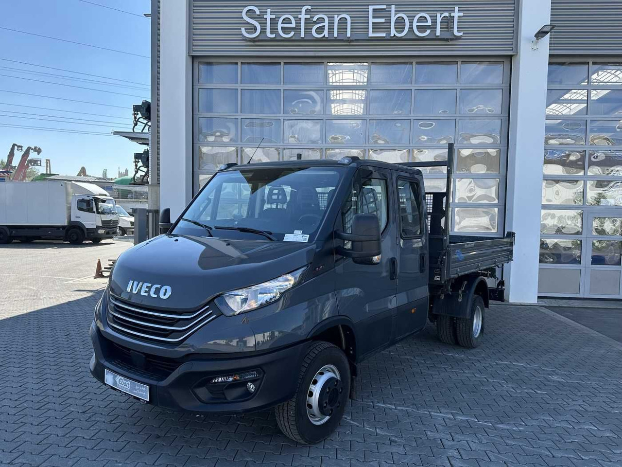 Iveco 70C18H Meiller 3-S.Kipper *R.3750mm*7Sitze*AHK* - Малотоннажный самосвал: фото 1 Iveco 70C18H Meiller 3-S.Kipper *R.3750mm*7Sitze*AHK* - Малотоннажный самосвал: фото 1