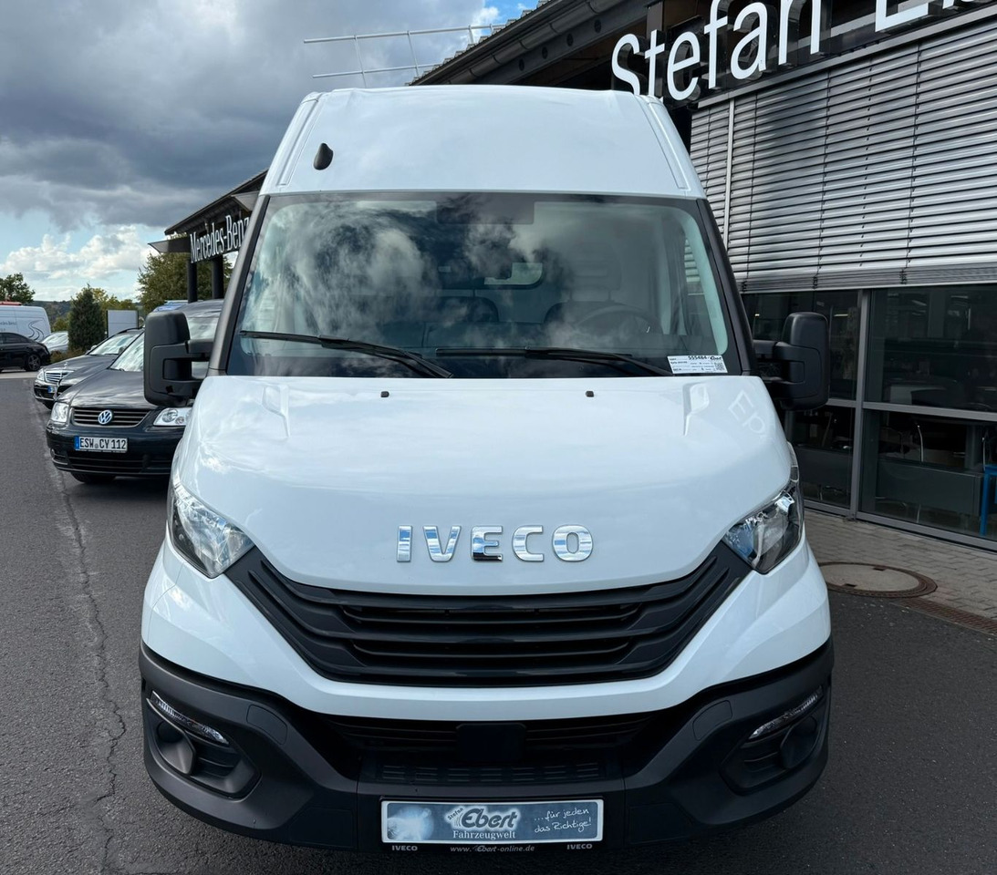Iveco Daily 35S16 V *Klima*R4.100mm* - Цельнометаллический фургон: фото 2 Iveco Daily 35S16 V *Klima*R4.100mm* - Цельнометаллический фургон: фото 2