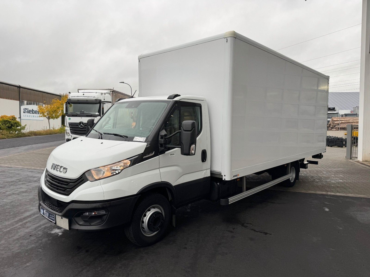 Iveco Daily 70C18 A8 *Koffer*LBW*Automatik* - Фургон с закрытым кузовом: фото 4 Iveco Daily 70C18 A8 *Koffer*LBW*Automatik* - Фургон с закрытым кузовом: фото 4