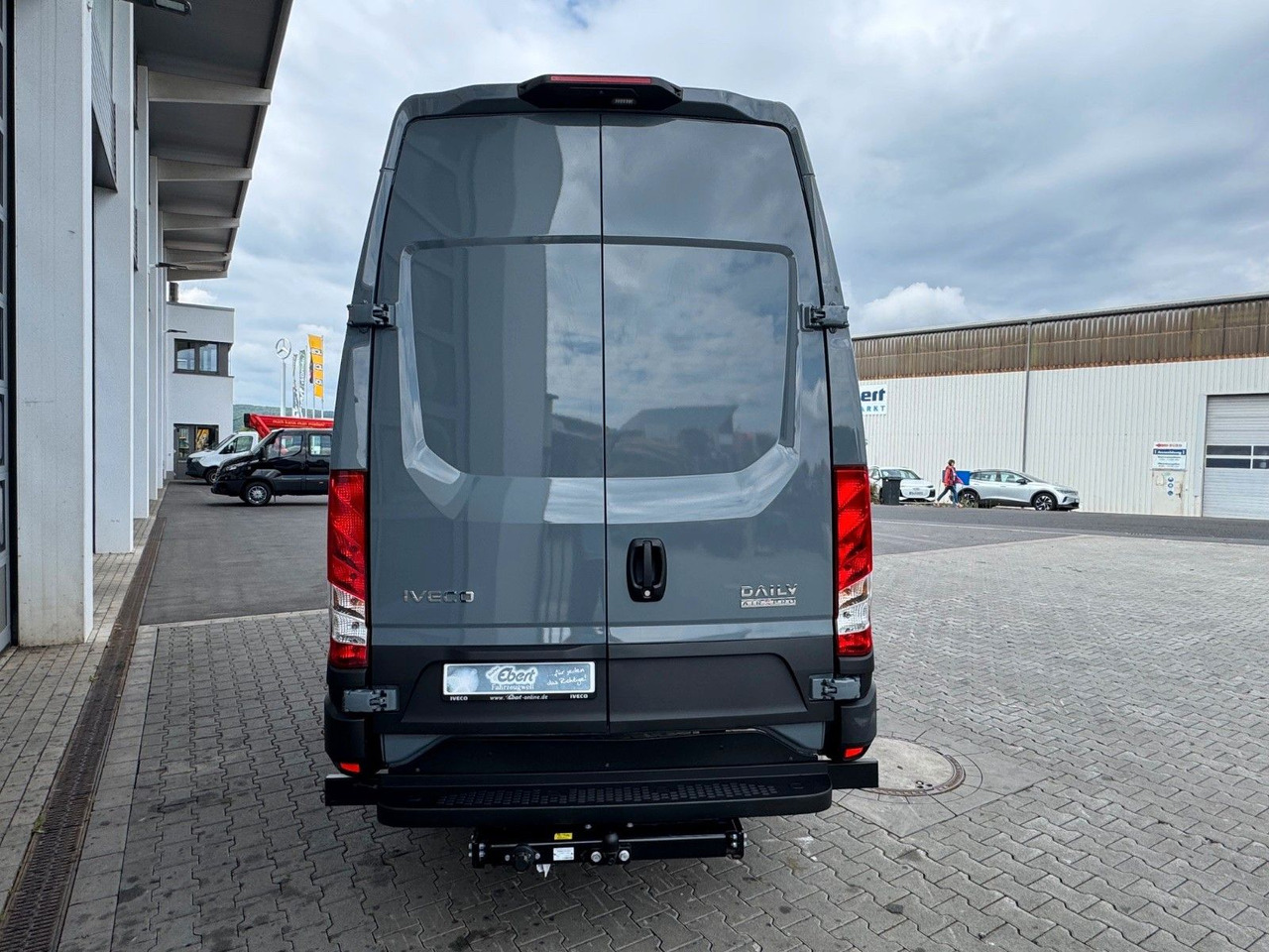 Iveco Daily 70C21 3.0L *L4*H3*Automatik*LED*Luft* 2x - Цельнометаллический фургон: фото 5 Iveco Daily 70C21 3.0L *L4*H3*Automatik*LED*Luft* 2x - Цельнометаллический фургон: фото 5