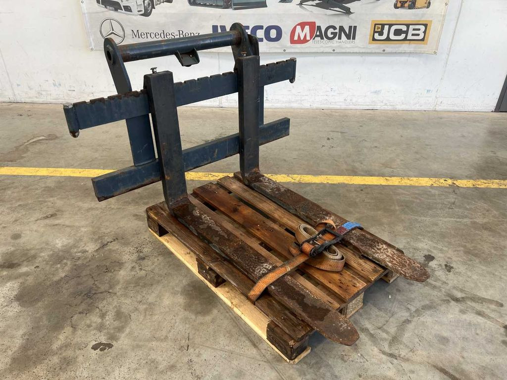 Magni Palettengabel / Manitou / 5.000 kg / 2017 Magni Palettengabel / Manitou / 5.000 kg / 2017 - Вилы: фото 2 Magni Palettengabel / Manitou / 5.000 kg / 2017 Magni Palettengabel / Manitou / 5.000 kg / 2017 - Вилы: фото 2