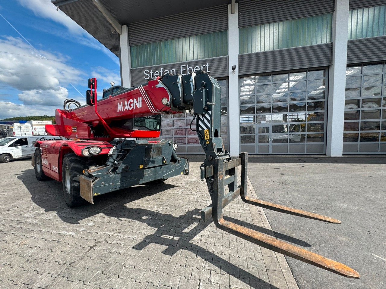 Телескопический погрузчик Magni RTH 7.26 SH Roto / Funk / 2021 / Gabel: фото 7