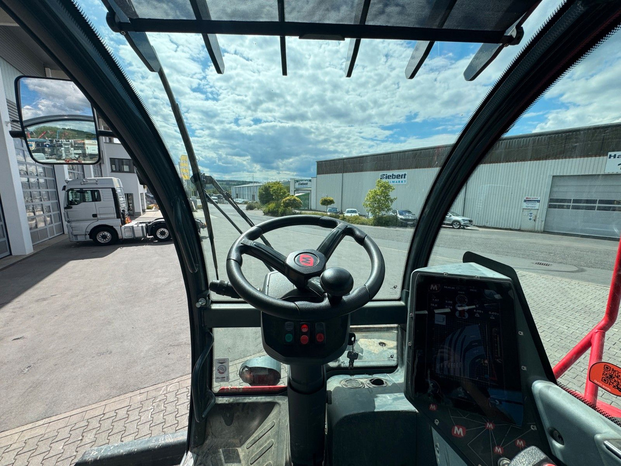 Телескопический погрузчик Magni RTH 7.26 SH Roto / Funk / 2021 / Gabel: фото 13