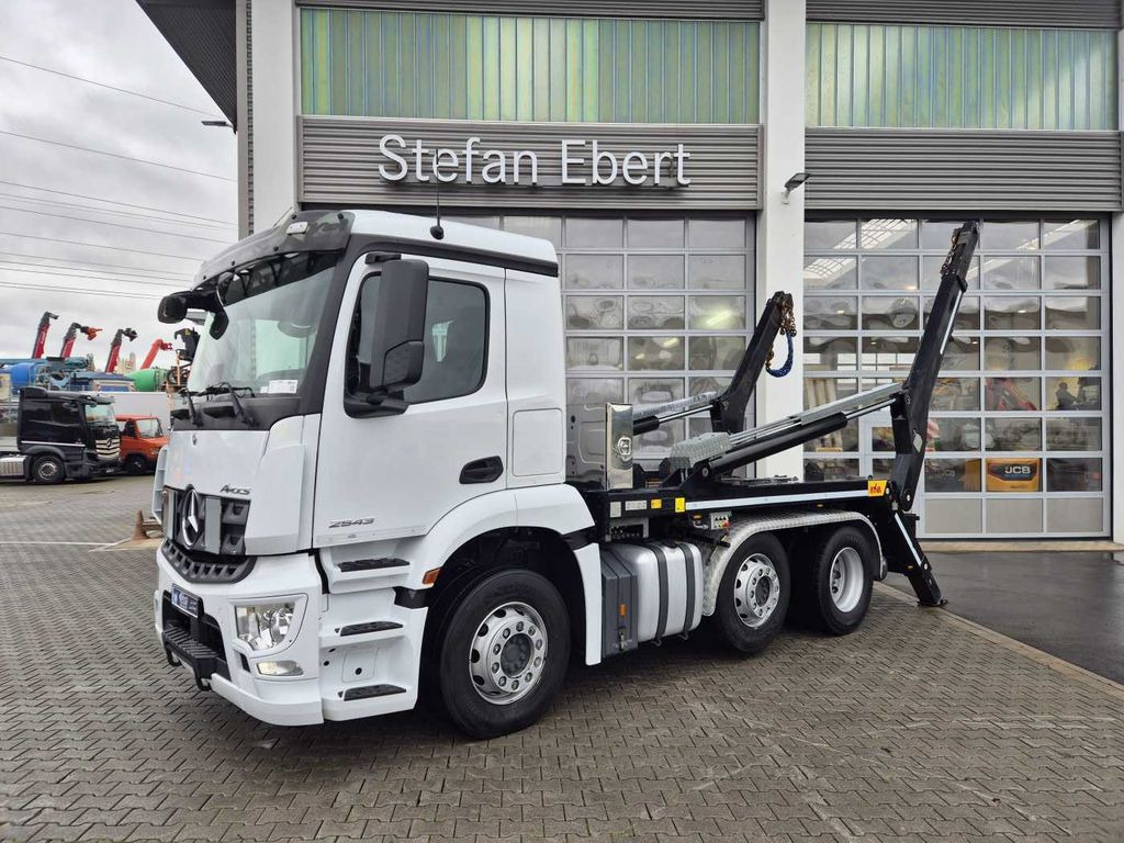 Mercedes-Benz Arocs 2543 L 6x2/4 Hiab TS 2018 TAZ Funk - Портальный бункеровоз: фото 1 Mercedes-Benz Arocs 2543 L 6x2/4 Hiab TS 2018 TAZ Funk - Портальный бункеровоз: фото 1