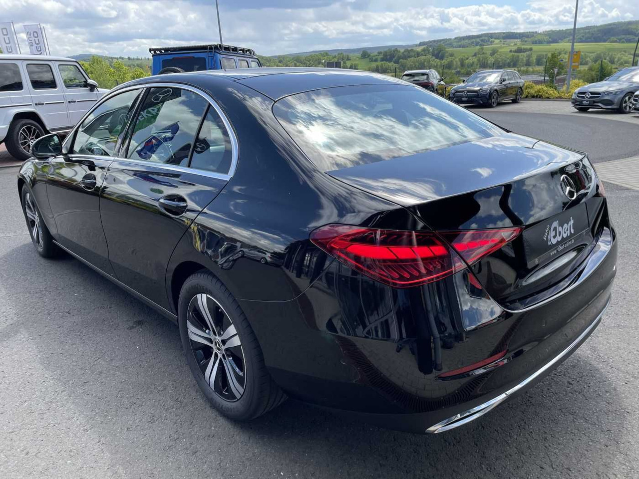 Mercedes-Benz C 180 9G Avantgarde Memory+Distr+ 360°+Keyless+L - Седан: фото 3 Mercedes-Benz C 180 9G Avantgarde Memory+Distr+ 360°+Keyless+L - Седан: фото 3